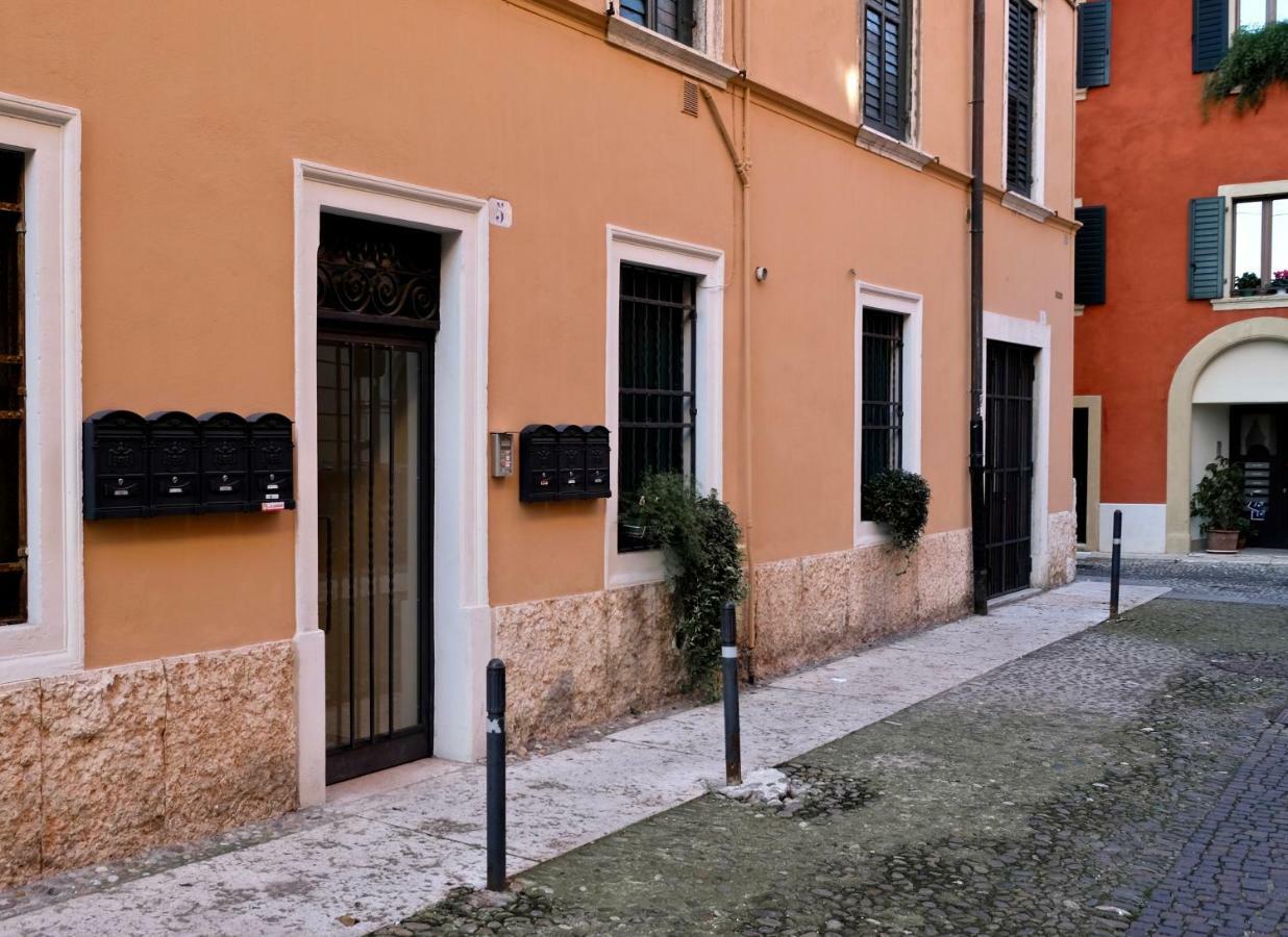 Boutique Apartment Ca Monastero ヴェローナ エクステリア 写真